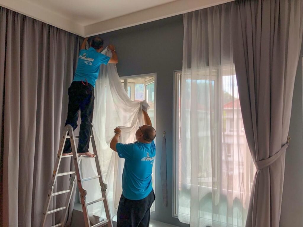 Curtains Fixing Service
